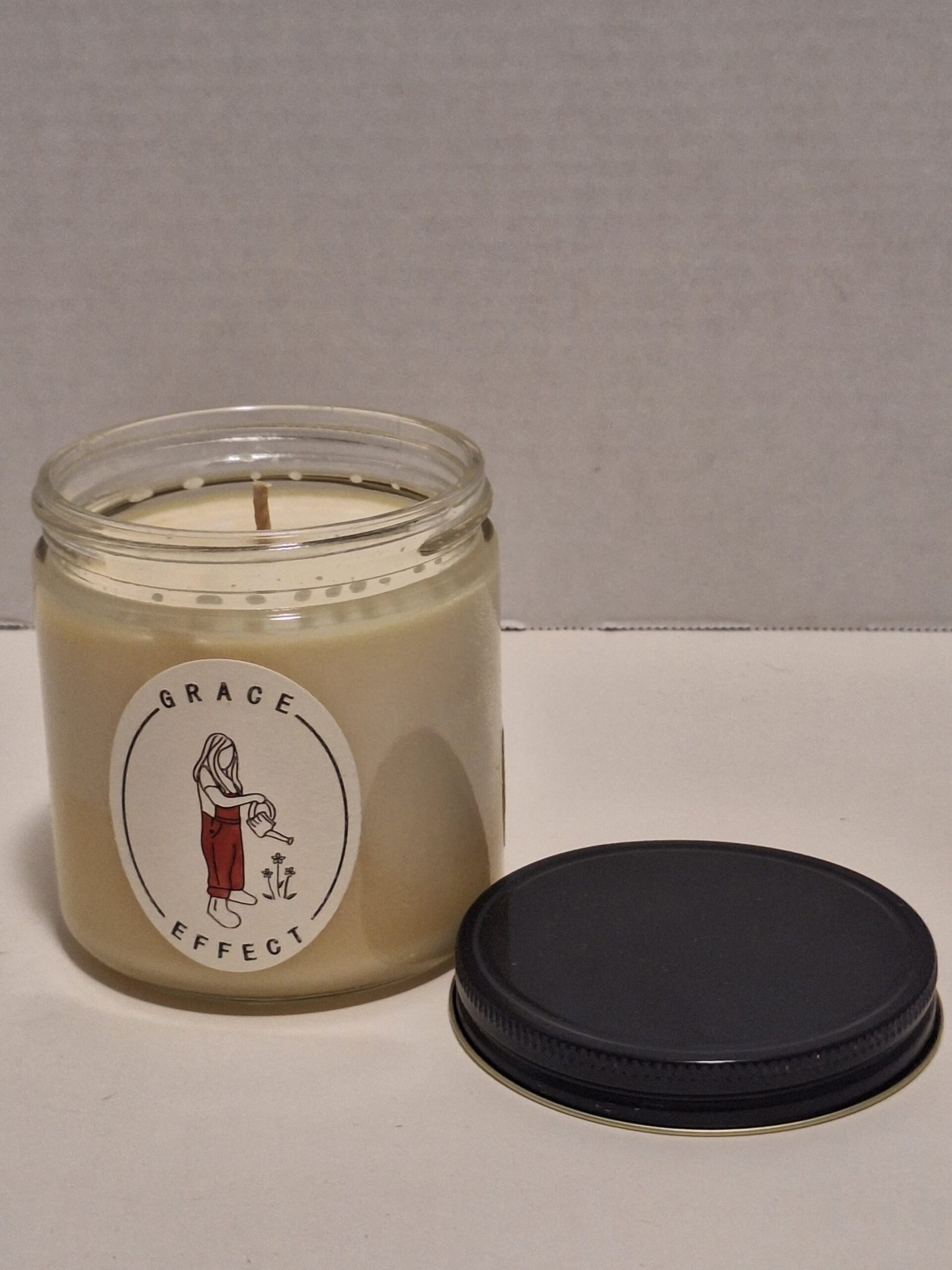 Candle Vanilla And Cinnamon Soy clean burning 16oz