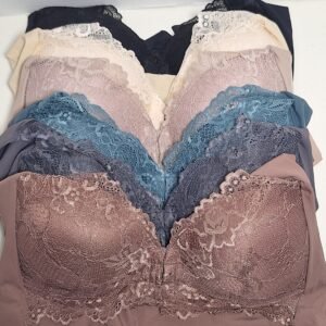 6 Lace Trimmed Bras, Size Large
