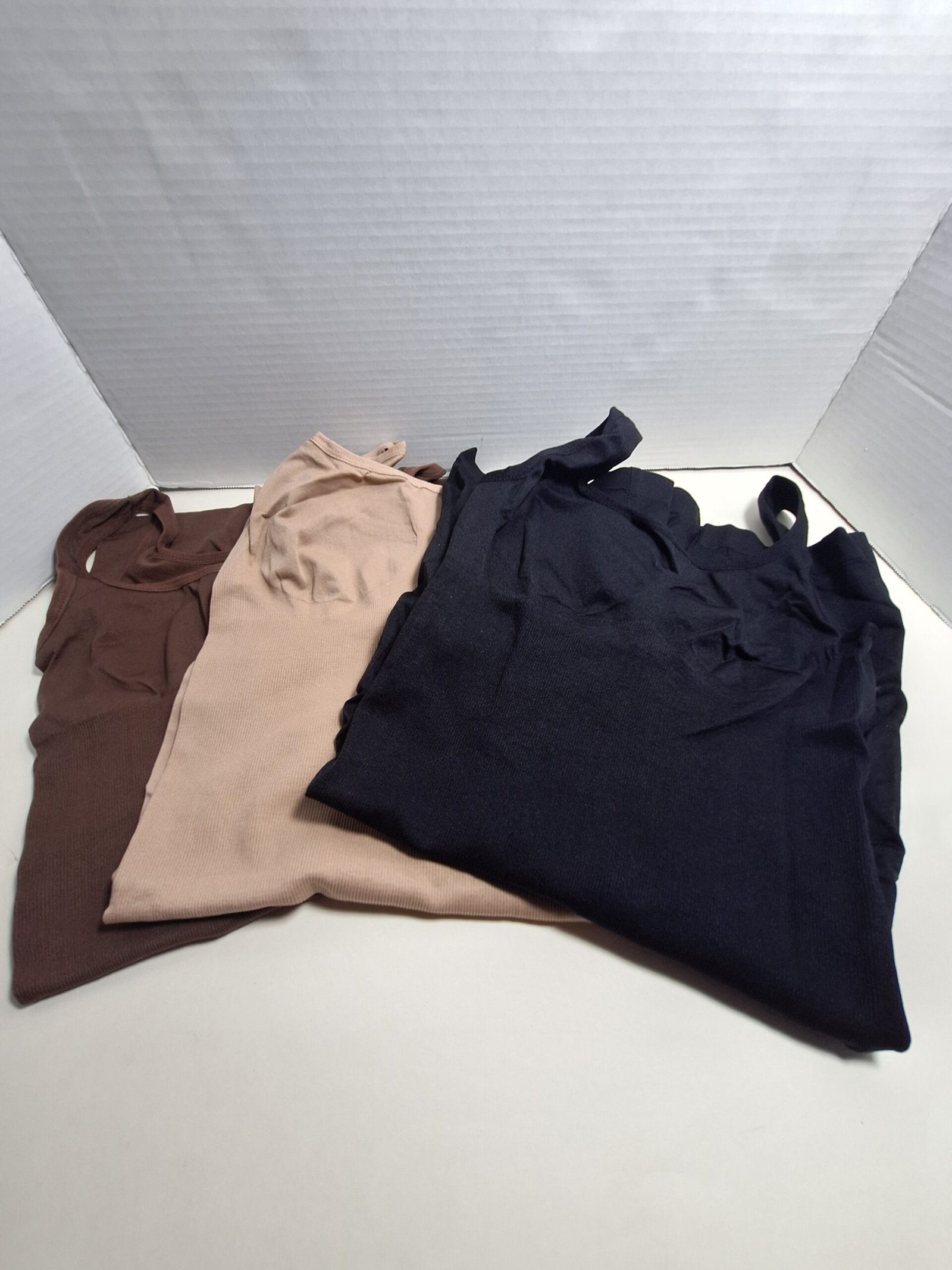 Full Body Shapewear Bodysuit for Tummy Control, Thigh Slimming and Butt Lifting - Image 3